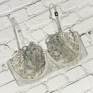 VS Dream Angels Push Up NWT